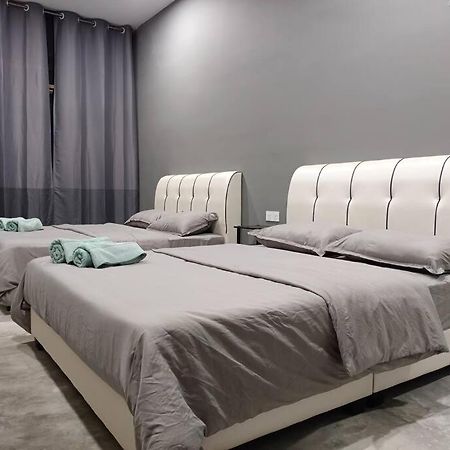 Impian Stay 0.1 Townhouse With 3 Bedrooms. Kuah Exterior photo